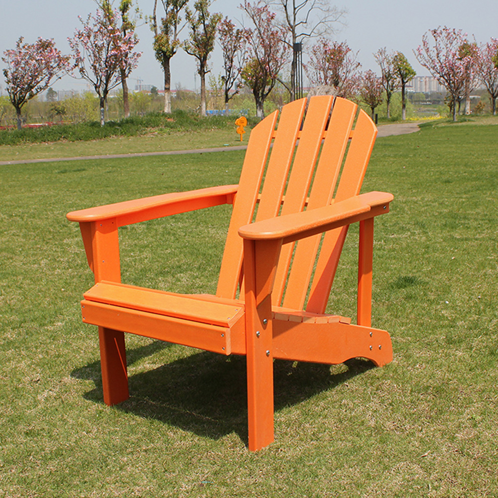 High-density polyethylene (HDPE) outdoor chairs: the transition from traditional wood to sustainable materials